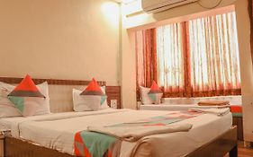 Hotel Mukesh Residency